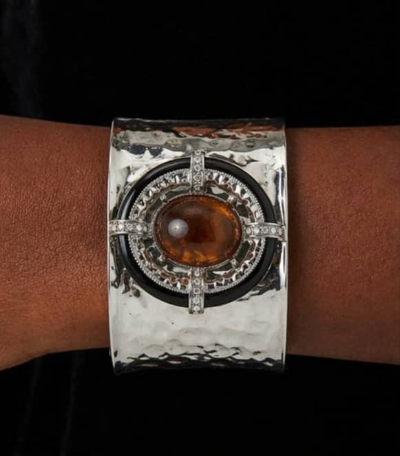 CUFF. JWB0002