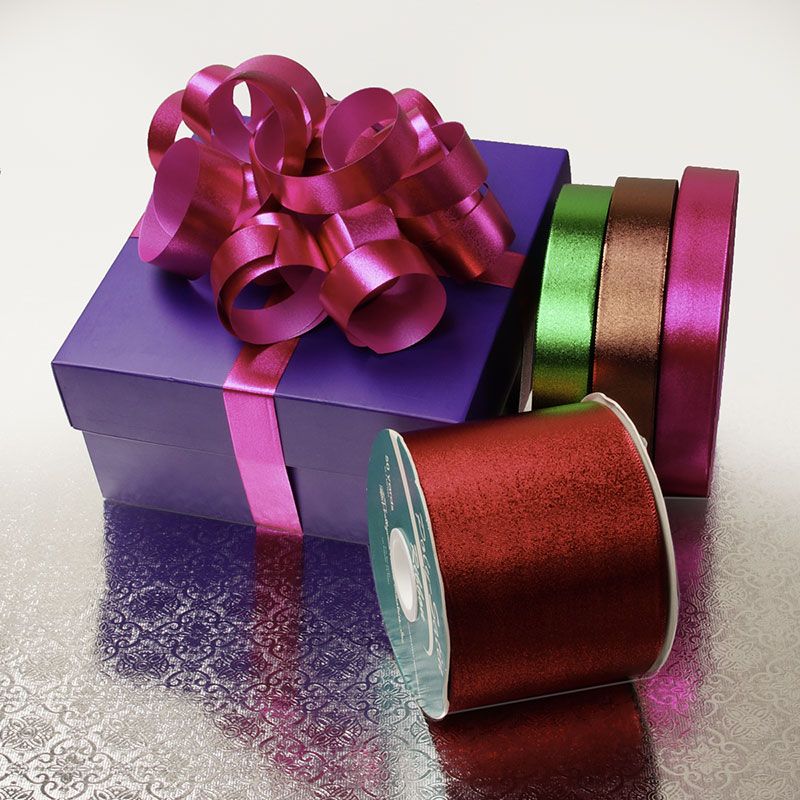GIFT WRAPPING