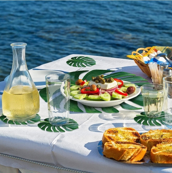 PALM TREE PAPER PLACEMATS