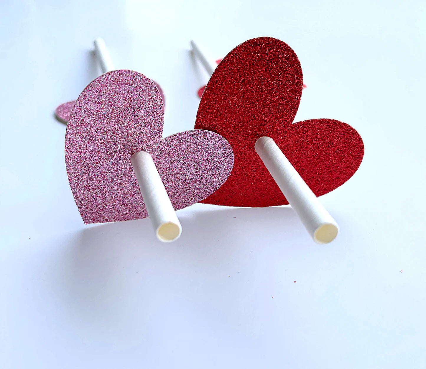 VALENTINE PAPER STRAWS