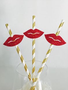 VALENTINE PAPER STRAWS